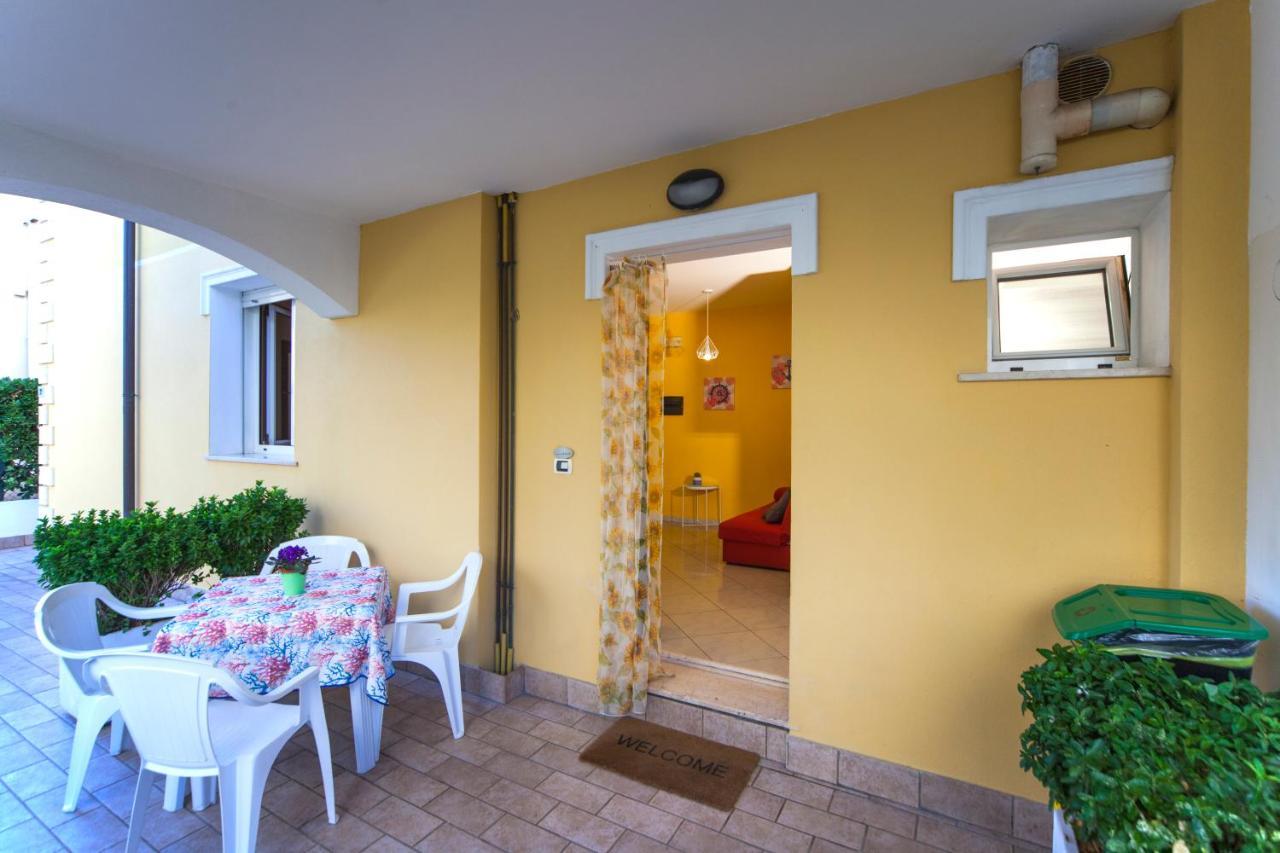 Residence Yellow Rimini Exterior photo